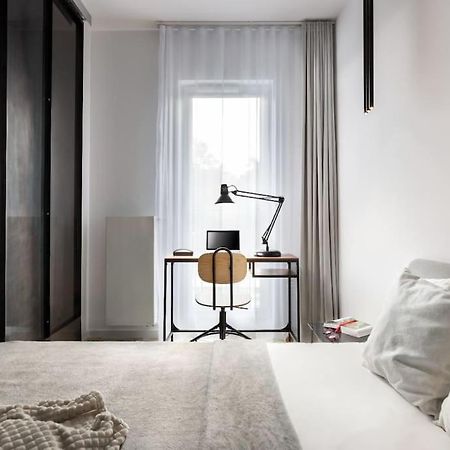 Deluxe Apartment In City Center, Steam Park Krakow Bagian luar foto